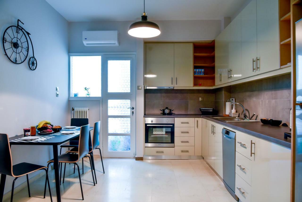 Darsiss 1 - Museum Apartment Афины Экстерьер фото