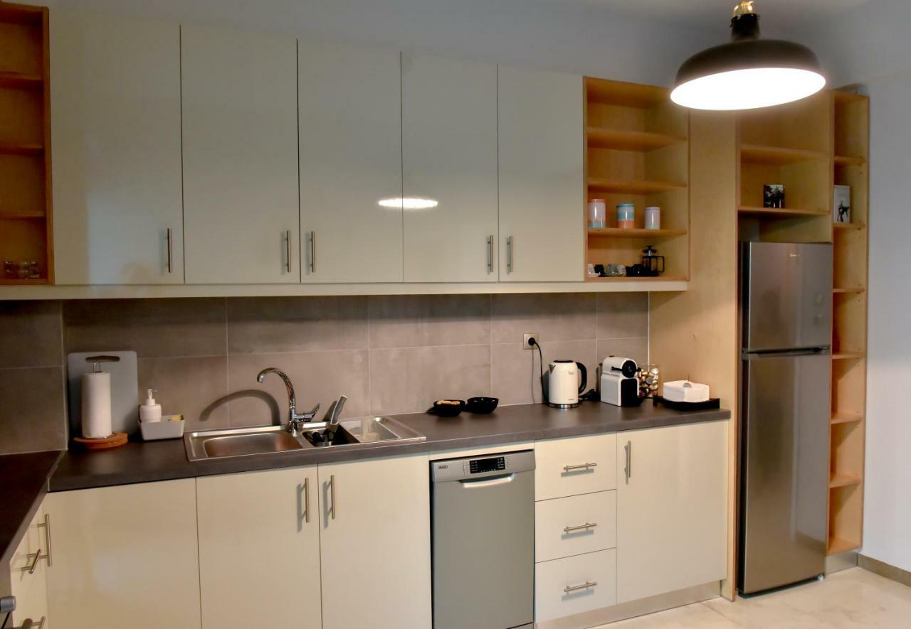 Darsiss 1 - Museum Apartment Афины Экстерьер фото